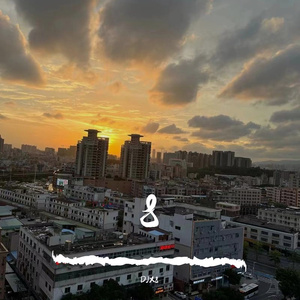 爆操白丝袜美女教头
